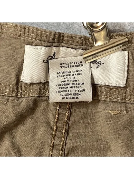 American Rag Cie Womens Khaki Cargo Shorts Size 15 With Pockets Made In India - Picture 5 of 5